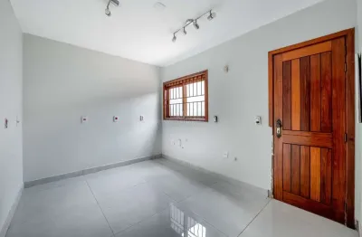 Casa com 3 quartos à venda na rua engenheiro tito marques fernandes, --, ipanema, porto alegre por r$ 950.000