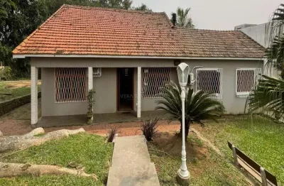 Casa com 4 quartos à venda na rua dos guaranis, --, espírito santo, porto alegre por r$ 995.000