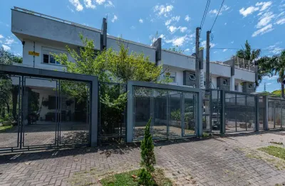 Casa com 3 quartos à venda na rua conselheiro xavier da costa, --, ipanema, porto alegre por r$ 690.000