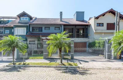 Casa com 4 quartos à venda na Rua Engenheiro Renato Costa Leite, --, Ipanema, Porto Alegre por R$ 1.690.000