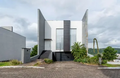 Casa em condomínio fechado com 1 quarto à venda na Avenida Altos do Santa Rita, --, Aberta dos Morros, Porto Alegre por R$ 745.000