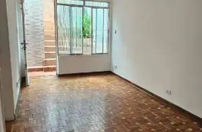 Casa com 3 quartos para alugar na Rua Barnabé Coutinho, Vila Albertina, São Paulo