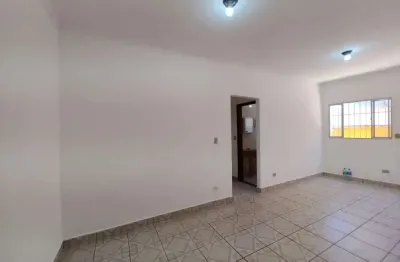 Apartamento com 02 dormitórios e 01 vaga de garagem