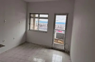 Casa com 3 quartos para alugar na Rua Parapuã, Itaberaba, São Paulo