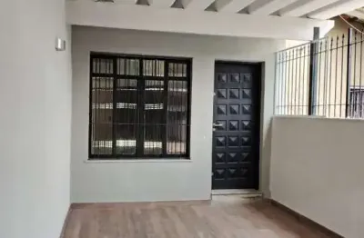 Casa com 2 quartos para alugar na Rua Doutor João Toniolo, Jardim São José (Zona Norte), São Paulo