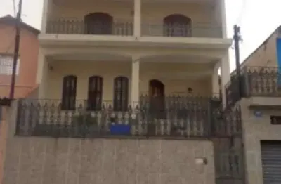 Casa com 4 quartos para alugar na Rua Estevão Furquim, Vila São Vicente, São Paulo