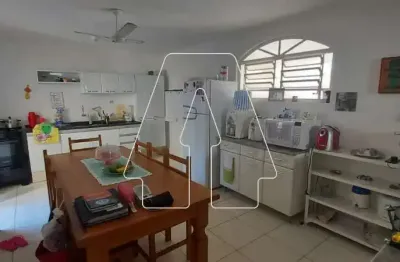 Casa com 4 quartos à venda no Amizade, Araçatuba 