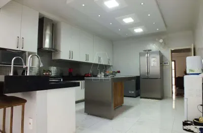 Casa com 3 quartos à venda no Dona Amélia, Araçatuba 