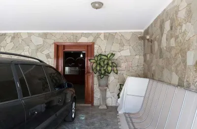 Casa com 3 quartos à venda na Vila Mendonça, Araçatuba 