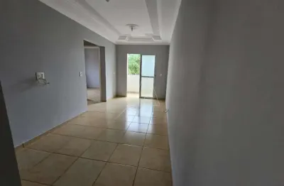 Apartamento no condomínio maria rossini em araçatuba/sp