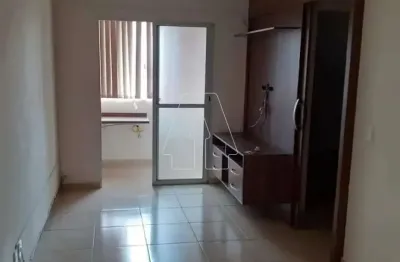 Apartamento no condomínio maria rossini em araçatuba/sp