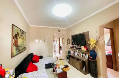 Venda de uma casa residencial, perto do supermercado rondon, melhor lugar no jussara.