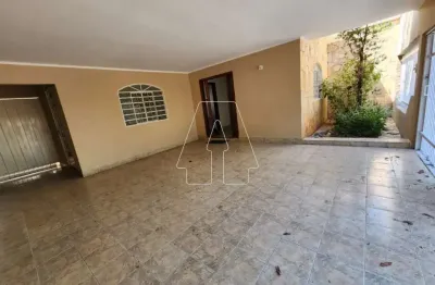Casa com 3 quartos à venda no Umuarama, Araçatuba 