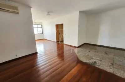 Apartamento no condomínio guarujá residence em araçatuba-sp