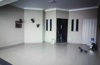 Casa com 3 quartos à venda no Conjunto Habitacional Antônio Pagan, Araçatuba 
