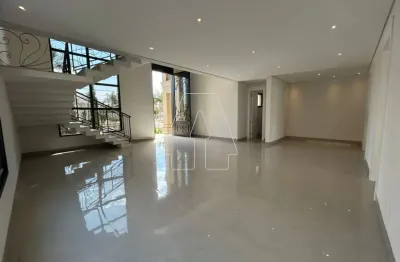 Casa condomínio no parque dos araçás em araçatuba-sp
