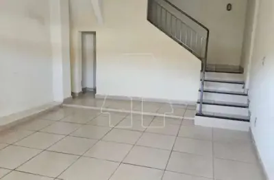 Casa com 2 quartos para alugar no parque residencial aeroporto, araçatuba  por r$ 1.700