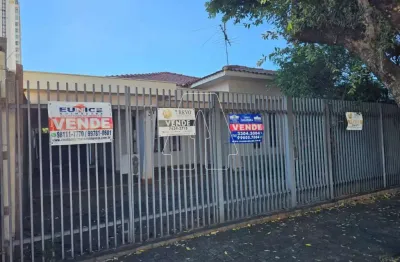 Casa com 3 quartos à venda na saudade, 37, higienópolis, araçatuba por r$ 700.000