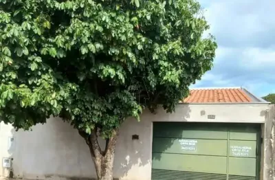 Casa em condomínio fechado com 3 quartos à venda na aureliano valadão furquim, 185, umuarama, araçatuba por r$ 250.000
