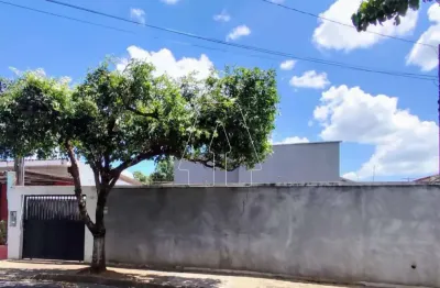 Casa com 3 quartos à venda na pedro martinez marin, 325, amizade, araçatuba por r$ 290.000