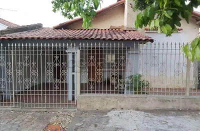 Casa em condomínio fechado com 3 quartos à venda no jardim sumaré, araçatuba  por r$ 380.000
