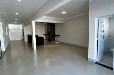 Casa com 4 quartos à venda no Jardim Brasília, Araçatuba  por R$ 1.340.000