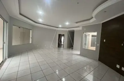 Casa com 3 quartos à venda no Jardim Nova Yorque, Araçatuba  por R$ 850.000