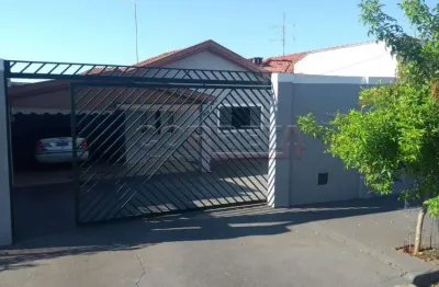 Casa com 3 quartos à venda no bairro das bandeiras, araçatuba  por r$ 330.000
