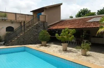 Casa com 3 quartos à venda no novo paraíso, araçatuba  por r$ 700.000