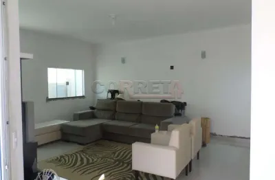 Casa com 2 quartos à venda no jardim universo, araçatuba  por r$ 300.000