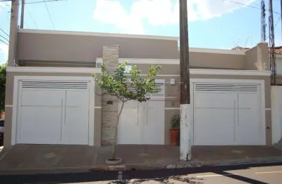 Casa com 3 quartos à venda na vila estádio, araçatuba  por r$ 790.000