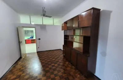 Casa com 3 quartos para alugar no umuarama, araçatuba  por r$ 2.200