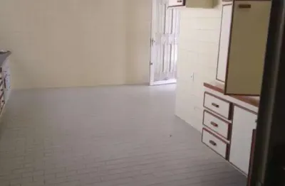 Casa com 2 quartos à venda na vila bandeirantes, araçatuba  por r$ 450.000