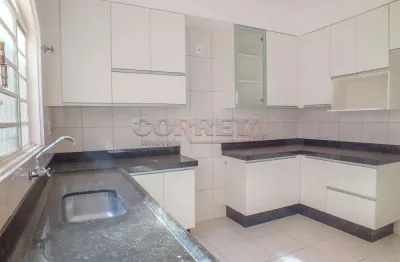 Casa com 3 quartos para alugar no icaray, araçatuba  por r$ 3.000