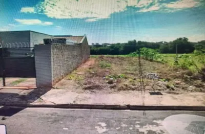 Terreno à venda no Esplanada, Araçatuba 