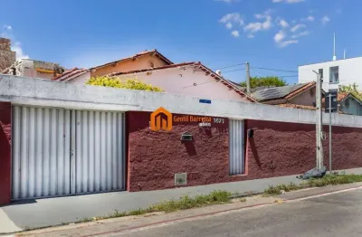 Casa com 5 quartos à venda na Rua Jaime Benévolo, --, Fátima, Fortaleza por R$ 980.000