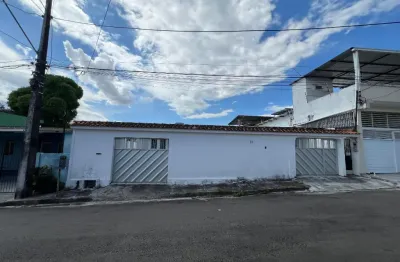 Casa com 3 quartos à venda na Rua João Rodrigues da Silva, 12, Parque 10 de Novembro, Manaus