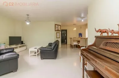 Apartamento 140m2 na água rasa  -  3 dormitórios, 1 suíte, 2 vagas