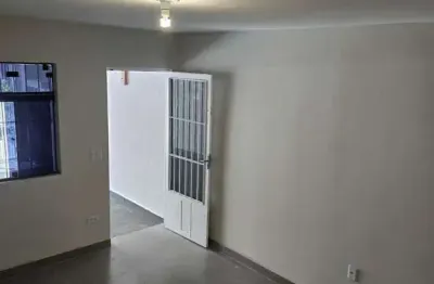 Casa com 2 quartos à venda na Rua Apeu, 323, Vila Brasílio Machado, São Paulo