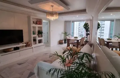 Apartamento de 3 dormitorios com suite andar alto, vista livre - centro - fliorianopolis