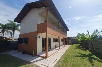 Casa com 3 quartos para alugar na Rua 500 Eucalipto, Rainha do Mar, Itapoá