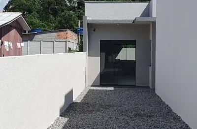 Casa com 2 quartos à venda na Rua Cambacica, São José, Itapoá