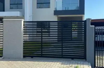 Casa com 3 quartos à venda na Avenida Dom Henrique II, Praia Continental, Itapoá