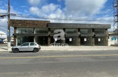 Loja para locação anual em guaratuba -sala comercial, 38,00 m2 útil, 2 banheiros e espaço descoberto nos fundos., centro, guaratuba - pr