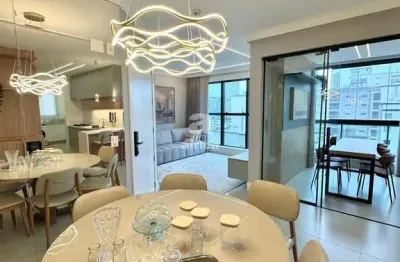 Apartamento com 3 quartos à venda na Rua 207, 206, Meia Praia, Itapema