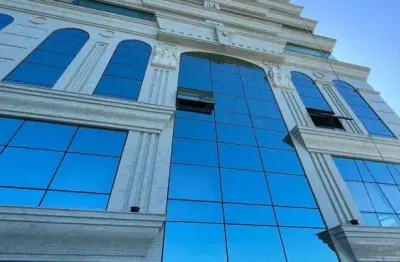Magnífico apartamento novo, frente mar | 4 suítes 3 vagas de garagem na meia praia em itapema/sc - imobiliária áfrica