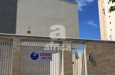 Sobrado triplex com 3 quartos sendo 1 suíte, 3 vagas de garagem no centro em guaratuba/pr - imobiliária áfrica, centro, guaratuba - pr