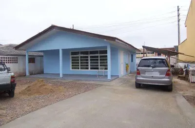 Casa 3 quartos, 5 vagas de garagem no centro em guaratuba/pr - imobiliária áfrica, centro, guaratuba - pr