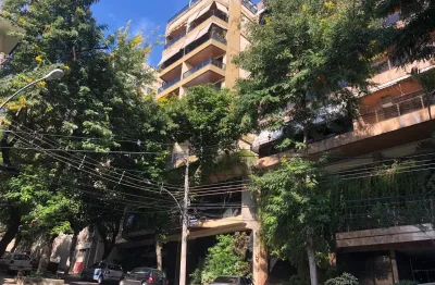 Linda cobertura no coração da tijuca,perto de todo comercio