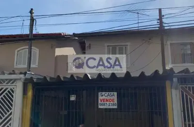Sobrado amplo com 3 dorms - ótima localização e investimento